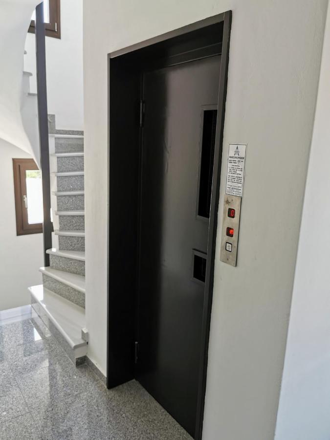 Magical Seaside Town Boutique Apts 2 Kyparissia Exterior photo